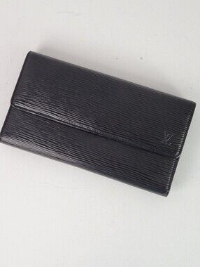 LOUIS VUITTON Black Epi Porte Tresor International Long Wallet